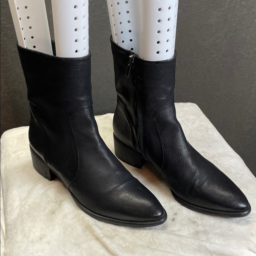 Sam Edelman‎ Sleek Black Leather Heeled Boots
